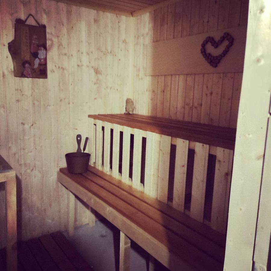 Lyuganuse B&B Rando & Kaerdi Juures Oue المظهر الخارجي الصورة